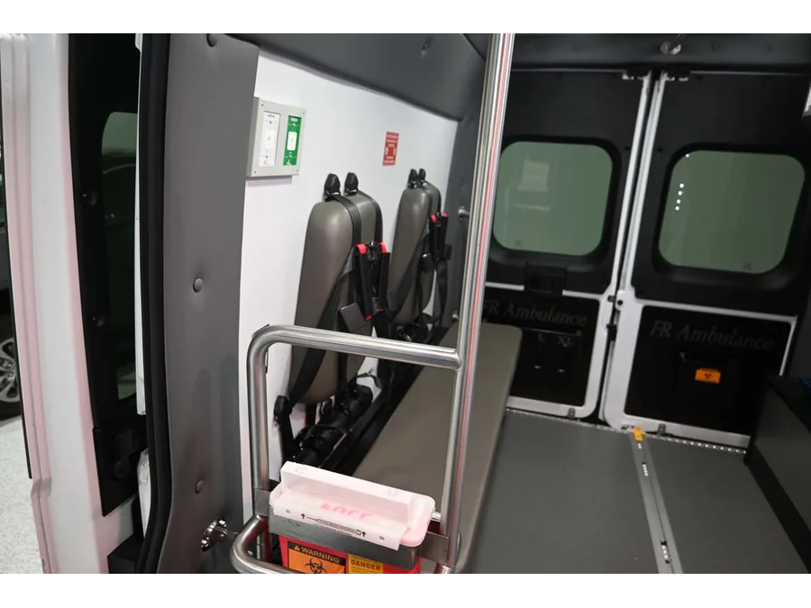 New 2025 WHITE Ram Tradesman image 26