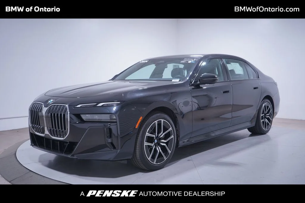2024 BMW 7 Series 740i xDrive's photo