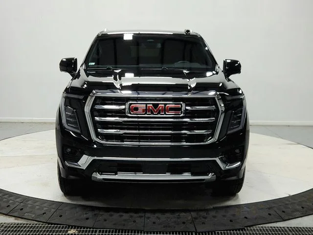 Used 2026 Black GMC Elevation image 3