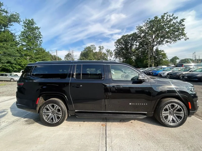 Used 2024 Black Jeep Series II Sport Utility 4D image 12