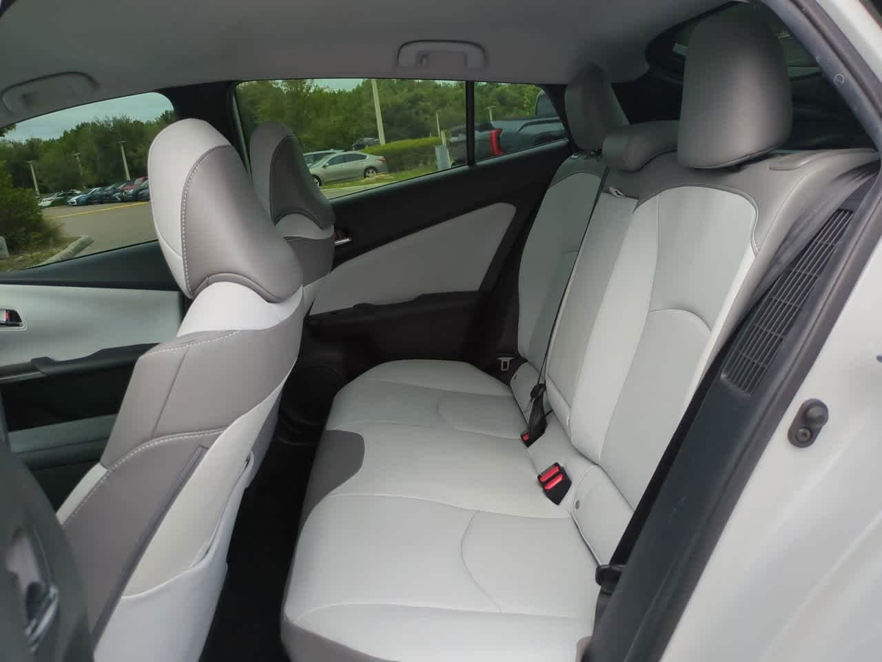 Certified Used 2021 Wind Chill Pearl Toyota Limited image 13
