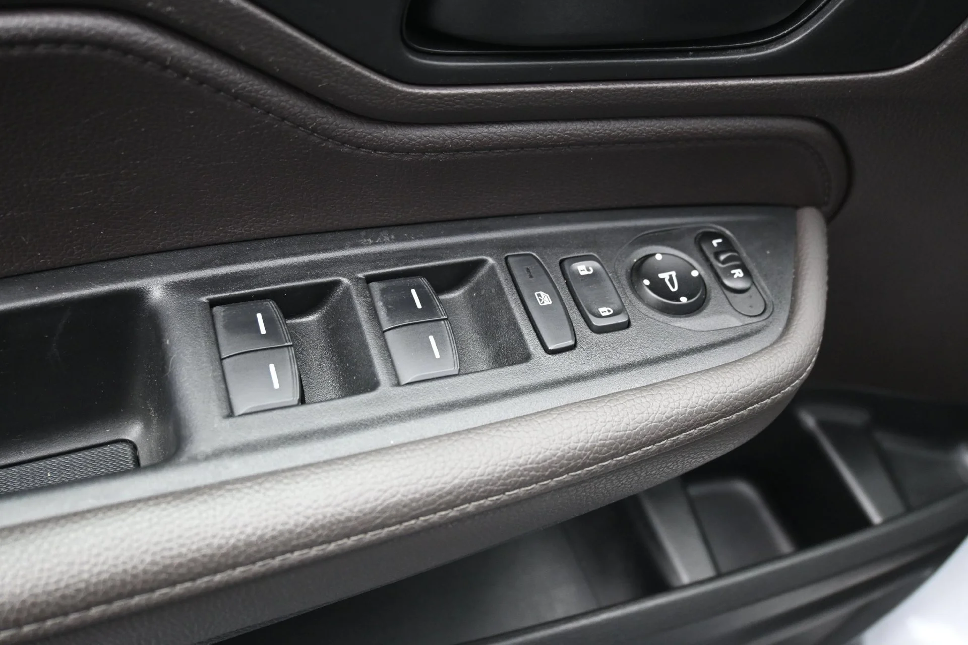 Used 2020  Honda 5D WAGON EX image 19