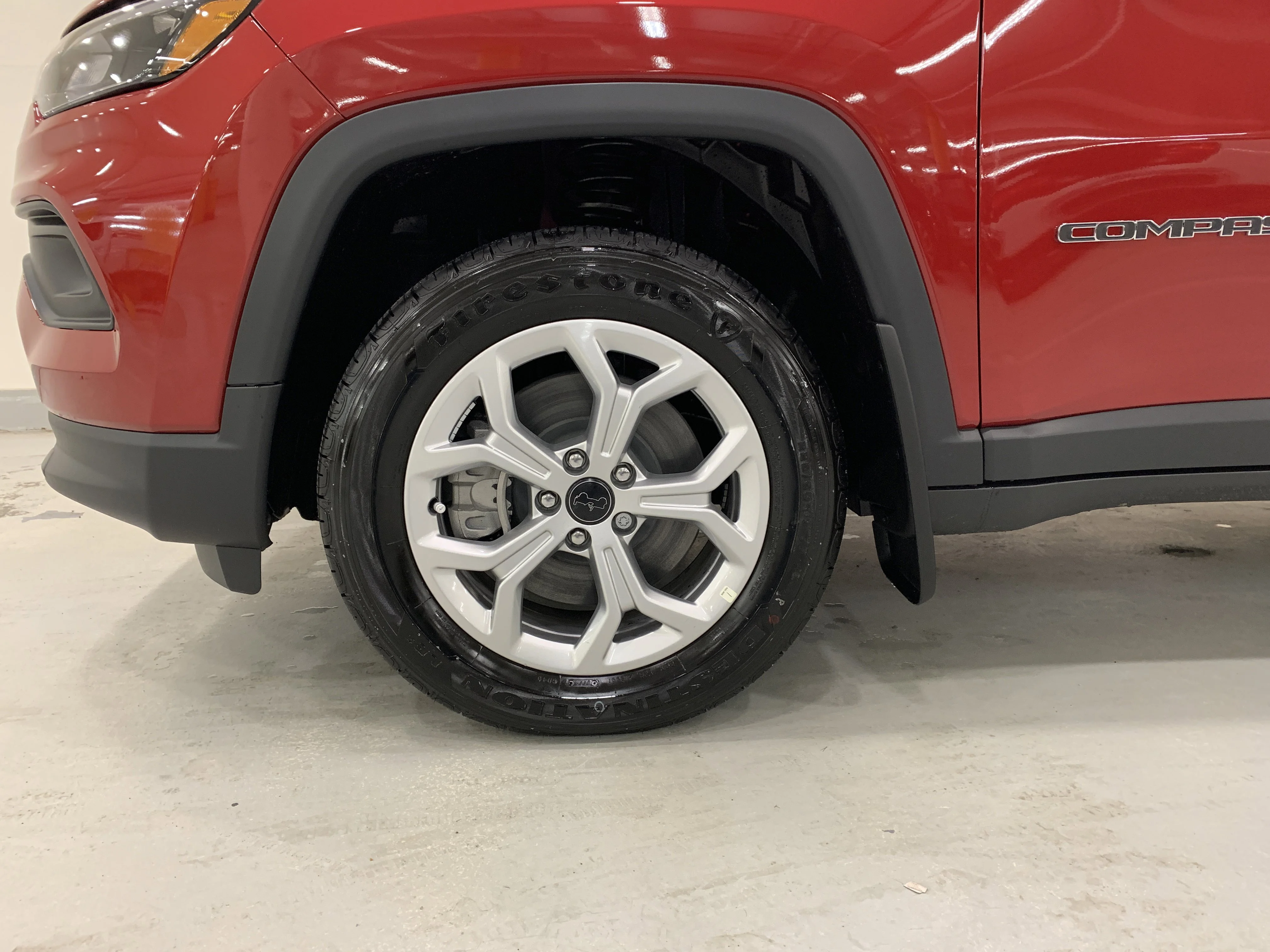 New 2025 Red Hot Pearl Jeep North image 5