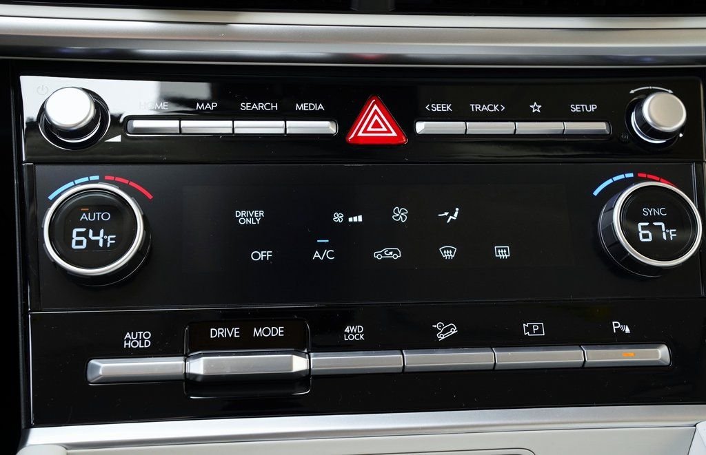 New 2026 Serenity White Hyundai SE image 40