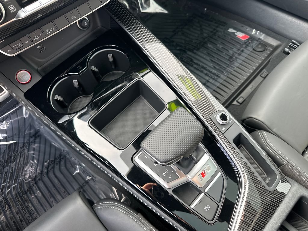 Used 2024 Daytona Gray Pearl Effect Audi 3.0T Premium Plus image 23