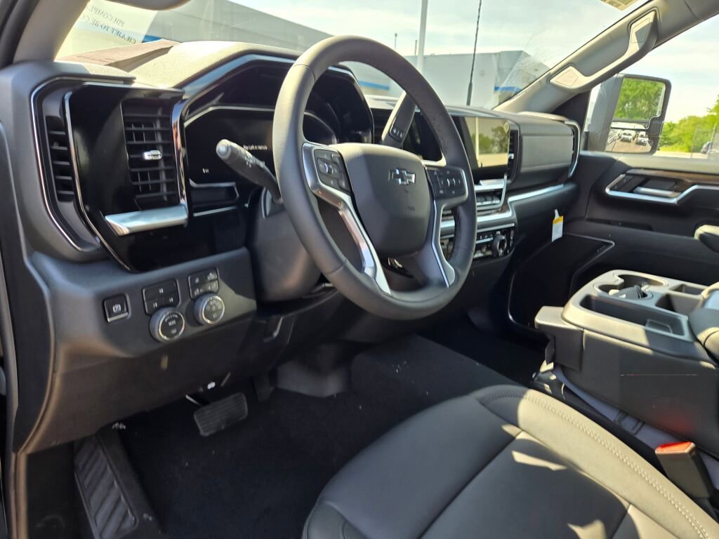 New 2026 Black Chevrolet LT image 19