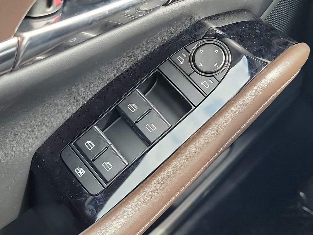 2025 Mazda CX-30 Premium - Photo 22