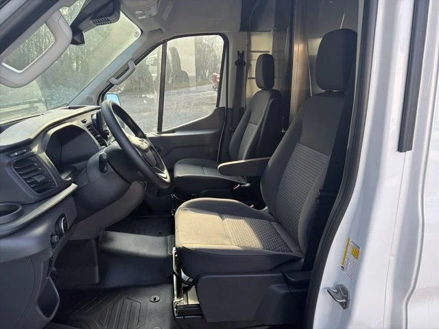 New 2024 White Ford Base image 16