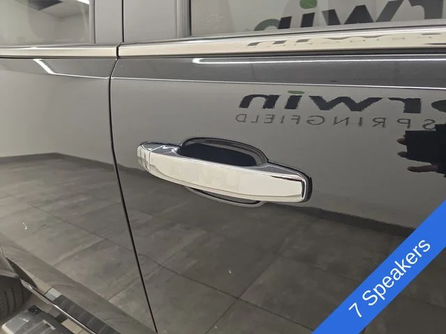 Used 2022 Onyx Black GMC Denali image 8