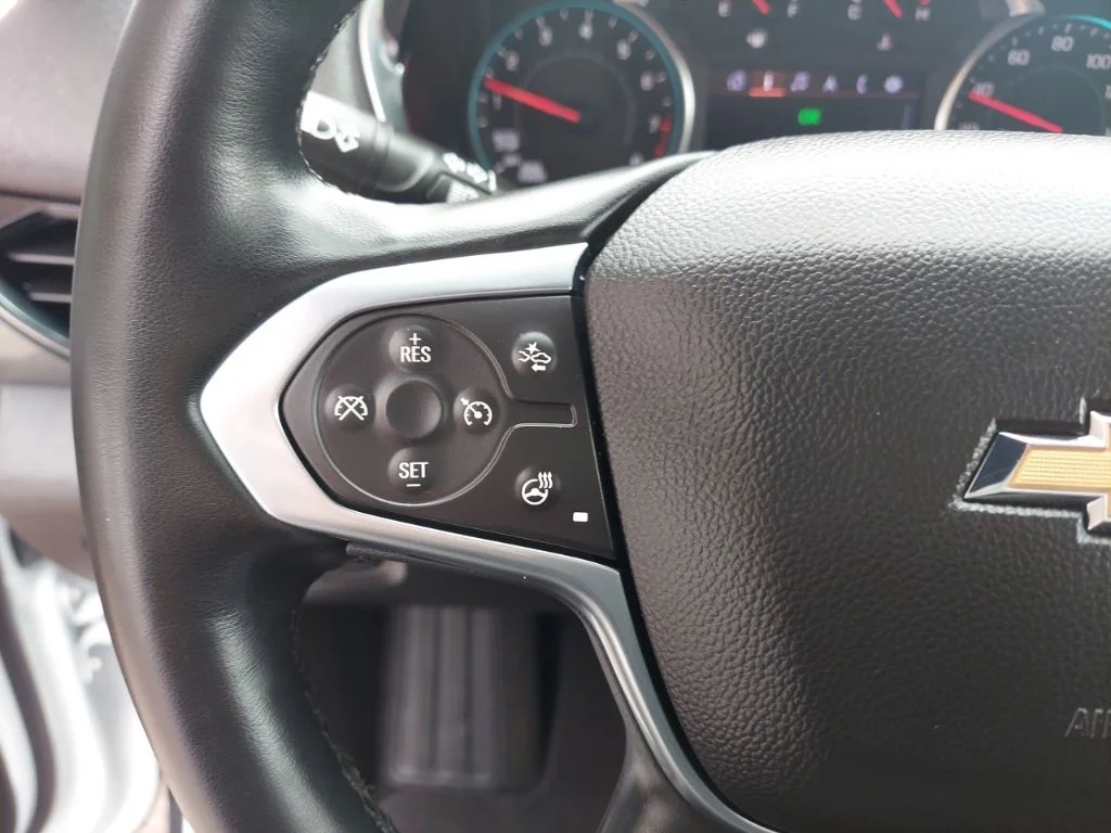 Used 2023 White Chevrolet LT Leather image 12