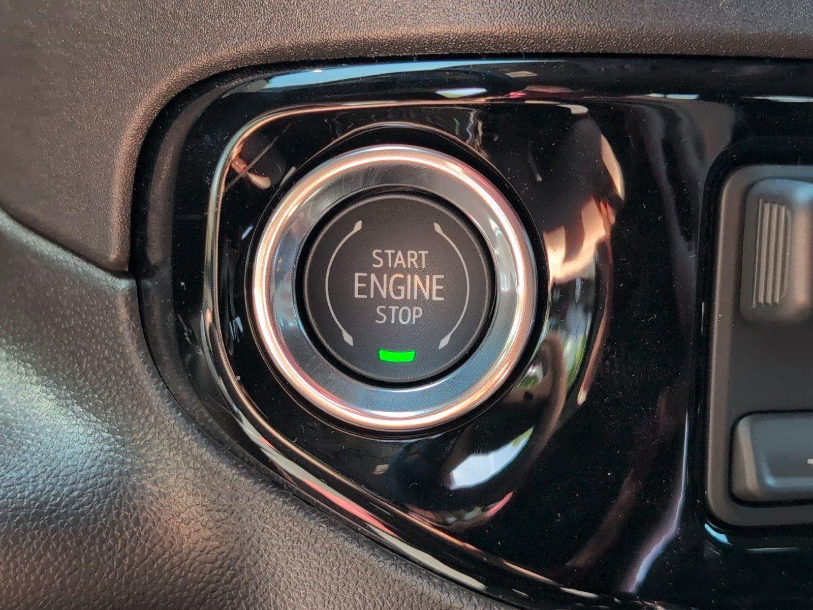 New 2026 Onyx Black GMC Elevation image 24