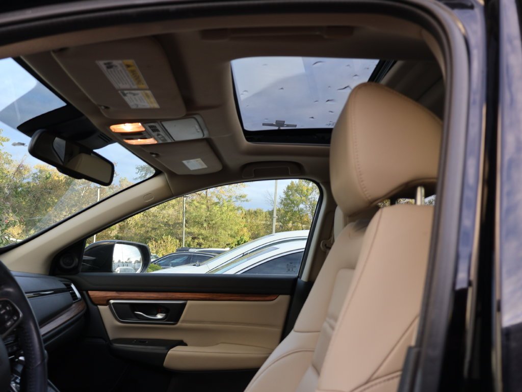 Used 2018 Black Honda EX-L image 10