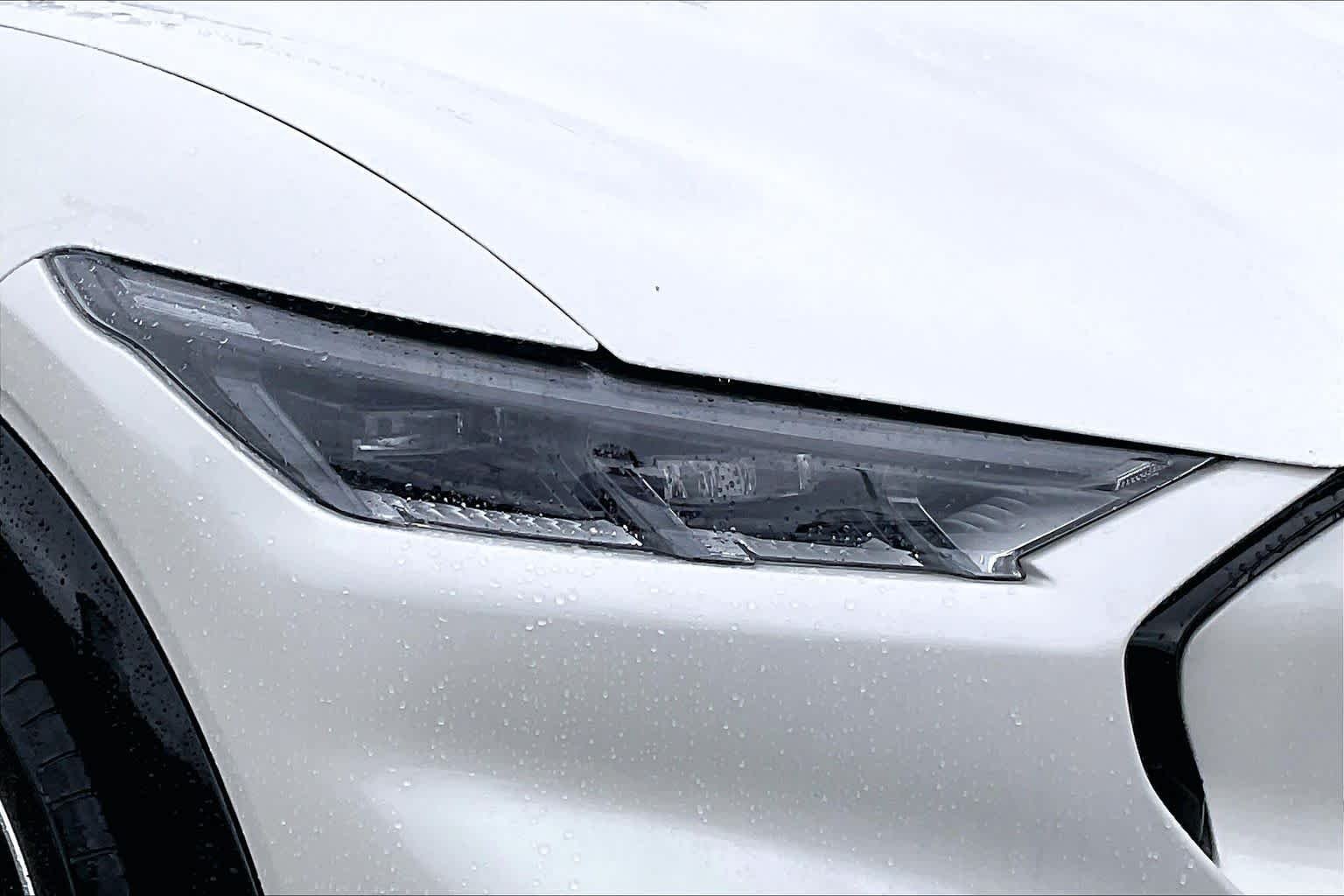 Used 2023 Star White Metallic Tri-Coat Ford Premium image 24