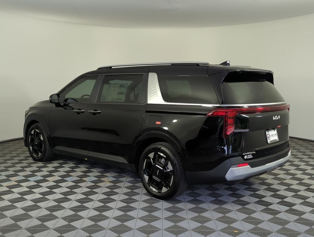 New 2026 Aurora Black Pearl Kia EX image 5