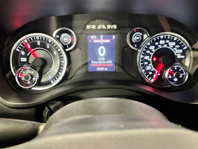 Used 2023 Blue Ram Big Horn/Lone Star image 14