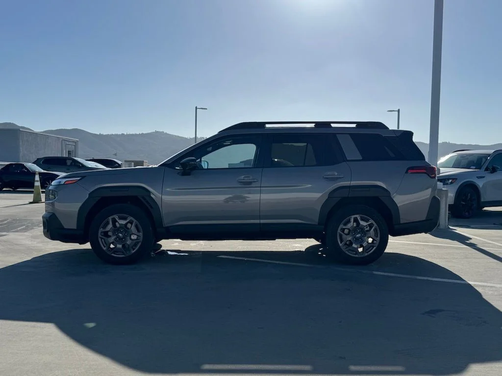 2026 Subaru Outback Premium - Photo 6