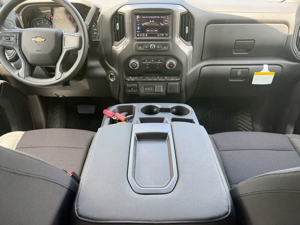 2026 Chevrolet Silverado 2500 HD Custom - Photo 11