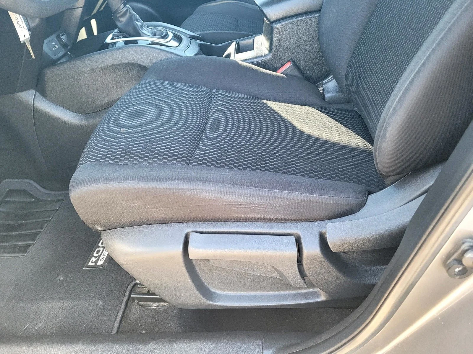 Used 2019 Gun Metallic Nissan S image 20