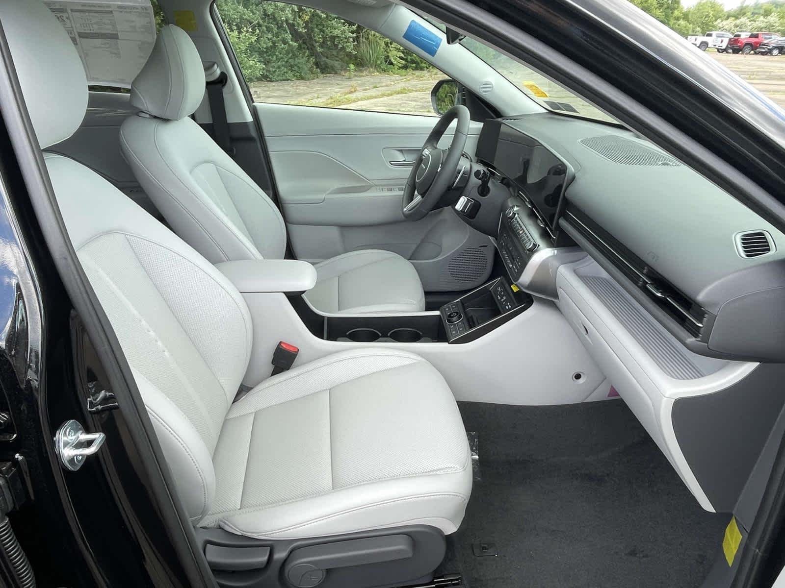 New 2026 Abyss Black Pearl Hyundai Limited image 22