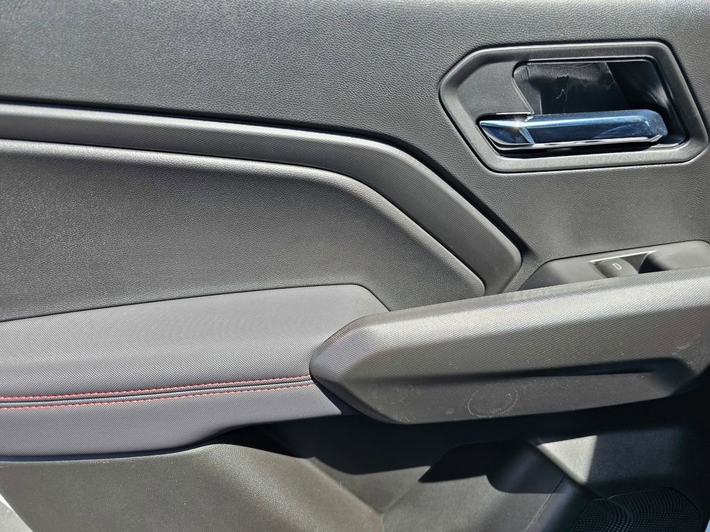 2026 Chevrolet Colorado Z71 - Photo 16