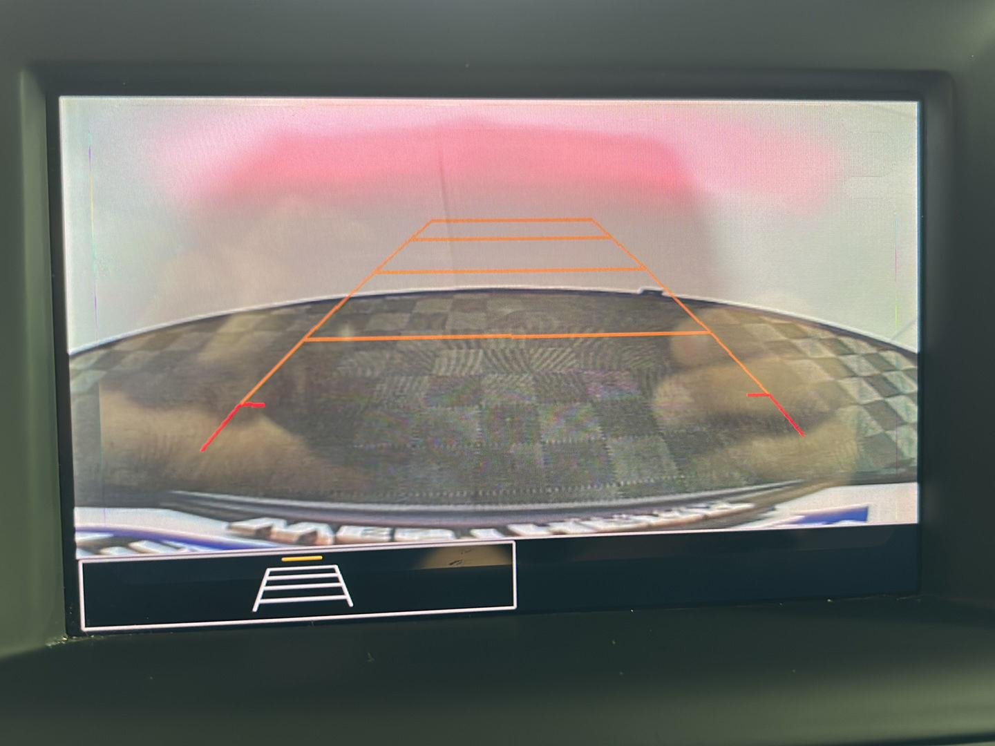 Used 2024 Downpour Metallic GMC SLE image 3