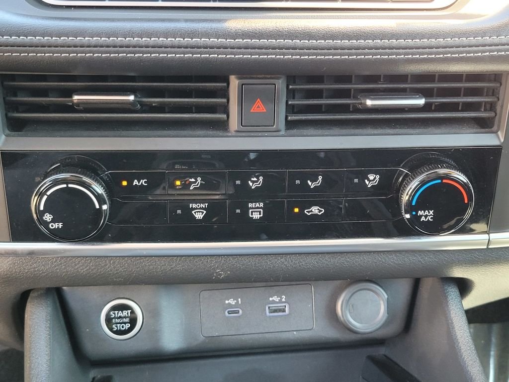 Used 2023 Black Nissan S image 19