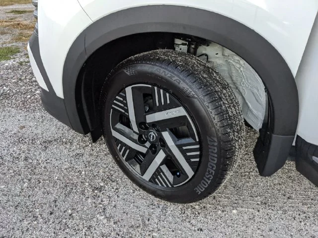 Certified Used 2026 White Nissan SV image 21