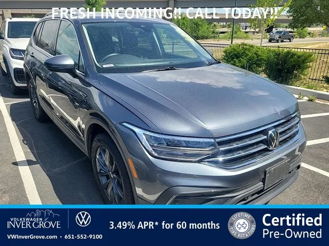 2024 Volkswagen Tiguan 2.0T SE 4Motion's photo