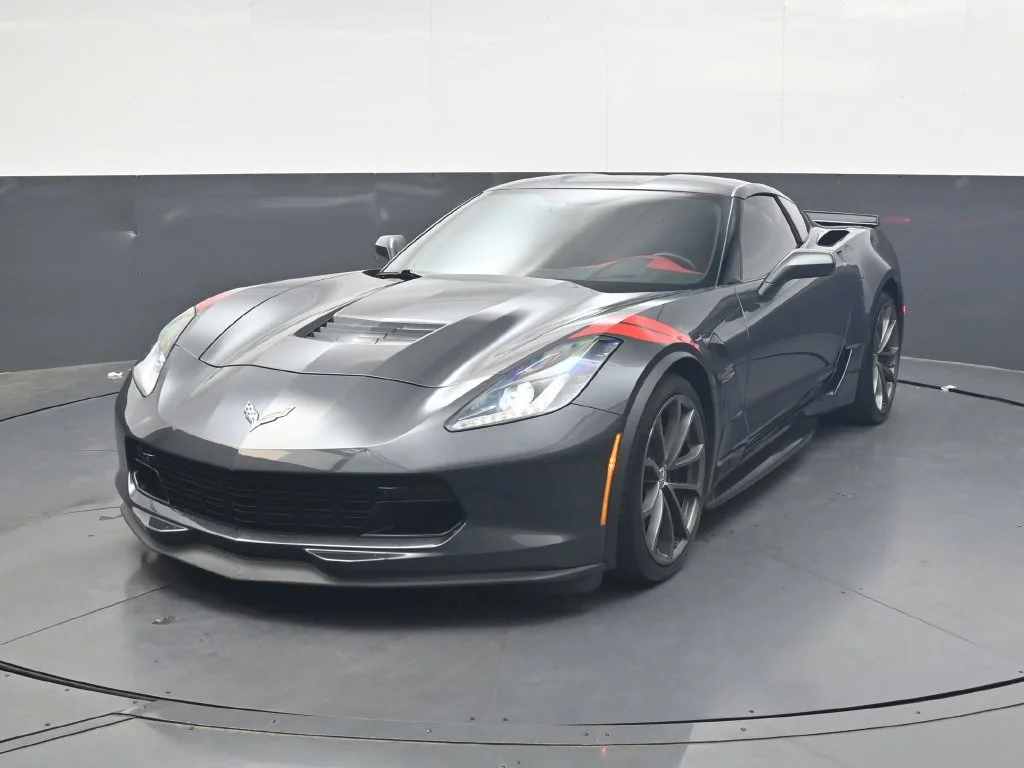 Used 2017 Gray Chevrolet Grand Sport image 9