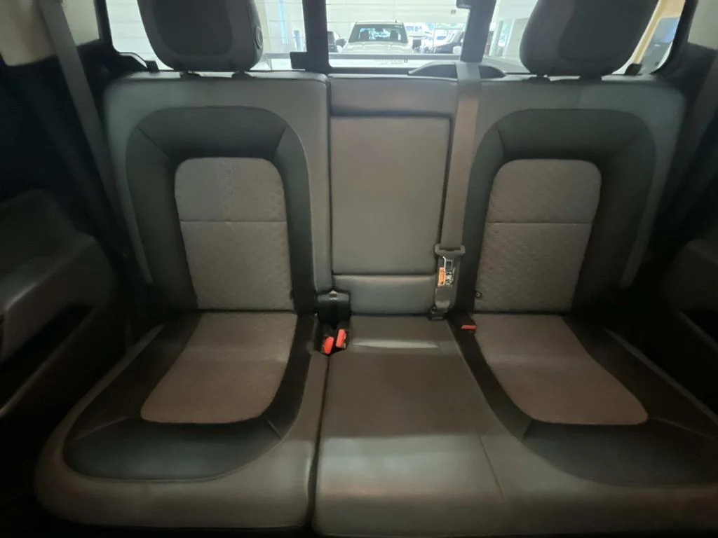 Used 2021 SUMMIT WHITE Chevrolet 4WD Z71 image 29