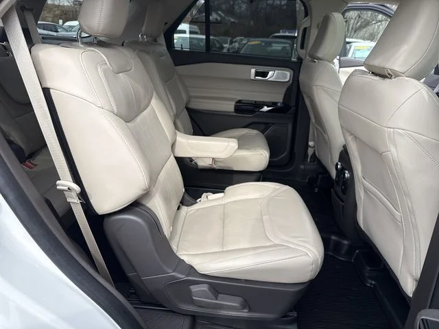 Used 2023 White Ford Platinum image 45