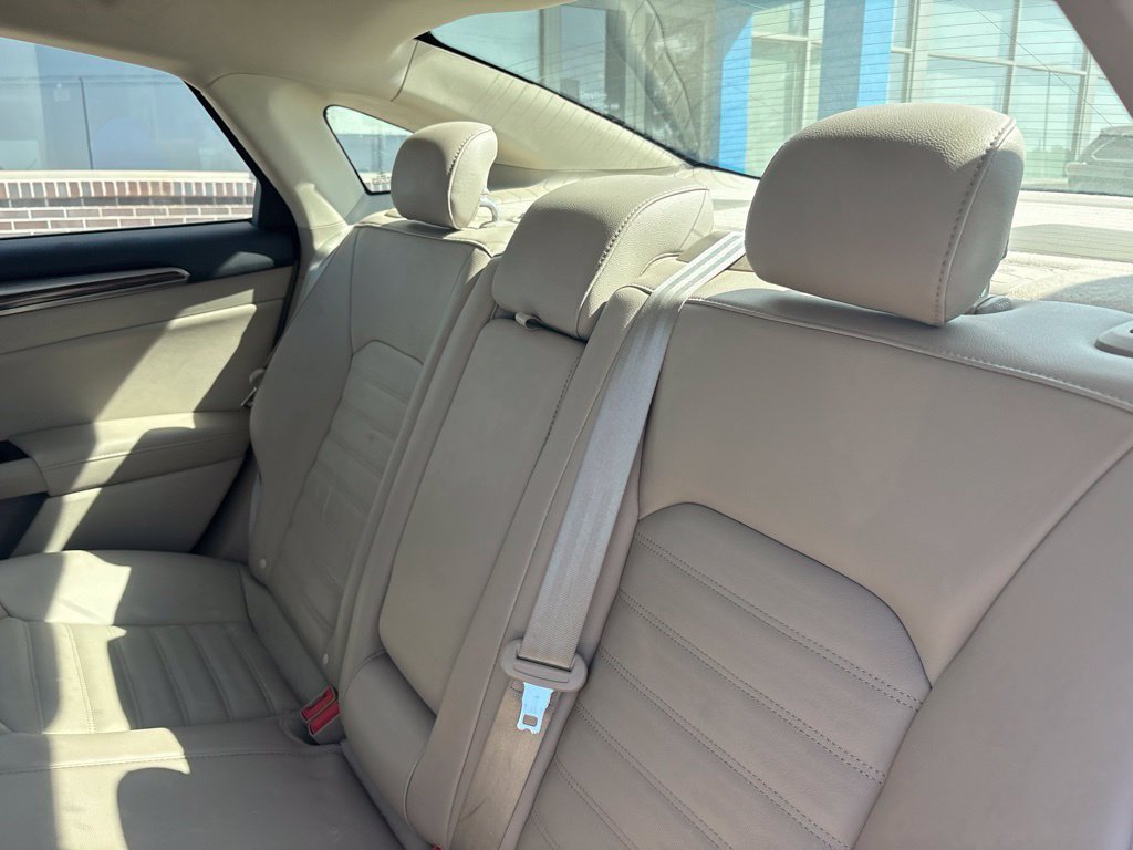 Used 2017 Ruby Red Metallic Ford SE image 37