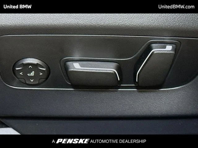 New 2027 Dark Graphite Metallic BMW 5 Series image 4