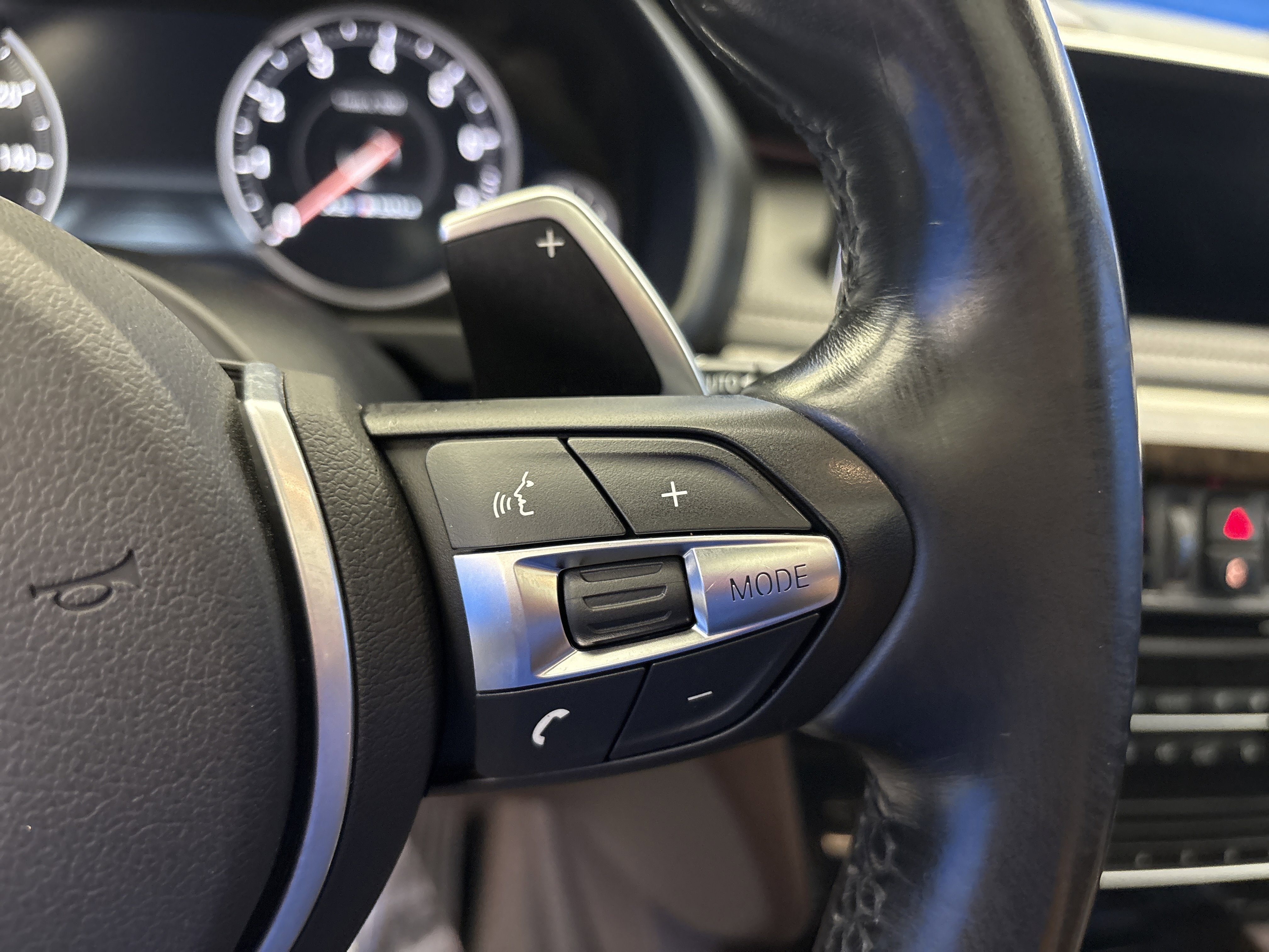 Used 2018 Carbon Black Metallic BMW xDrive35i image 16