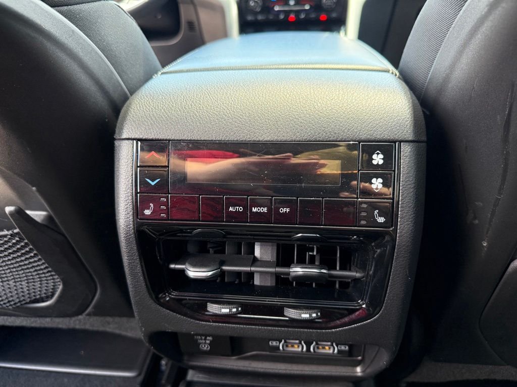 Used 2023 Black Jeep Limited image 16
