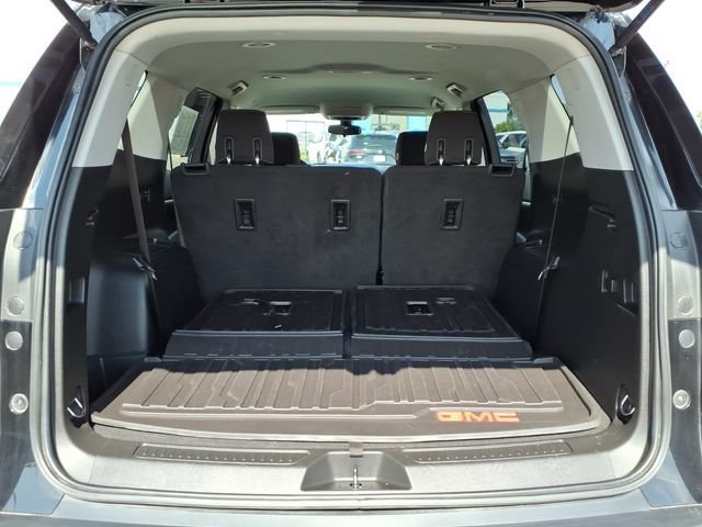 Used 2019 EBONY TWILIGHT METALLIC GMC SLE image 22