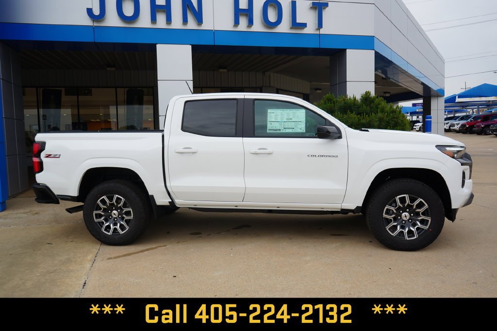 New 2026 Summit White Chevrolet Z71 image 8