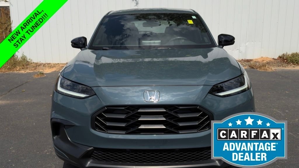 Used 2024 Green Honda Sport image 2
