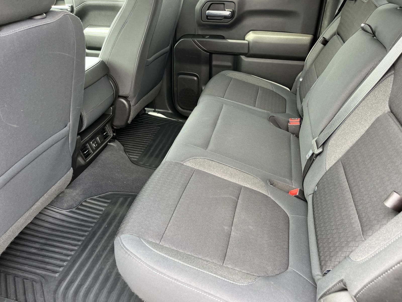 Used 2019 BLACK Chevrolet LT image 17