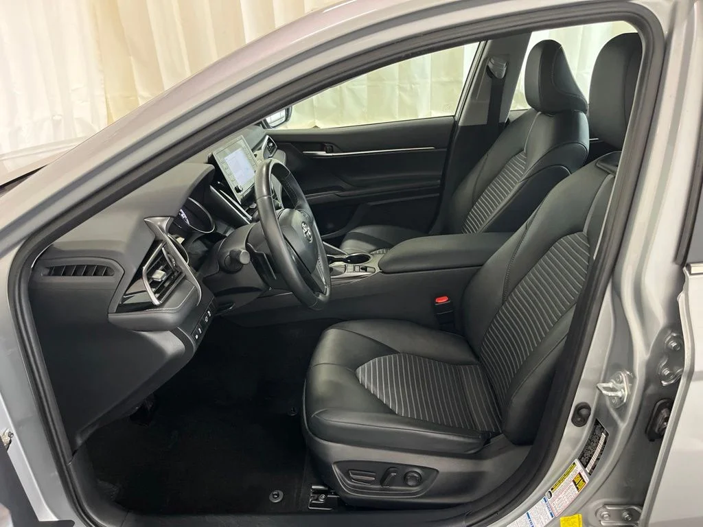 Used 2024 Silver Toyota SE image 3