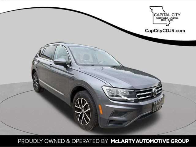 Used 2021 Gray Volkswagen  image 1