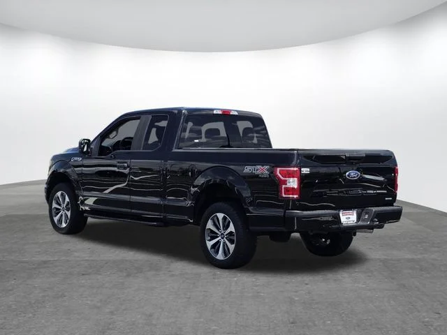 Used 2019 Black Metallic Ford XL image 6