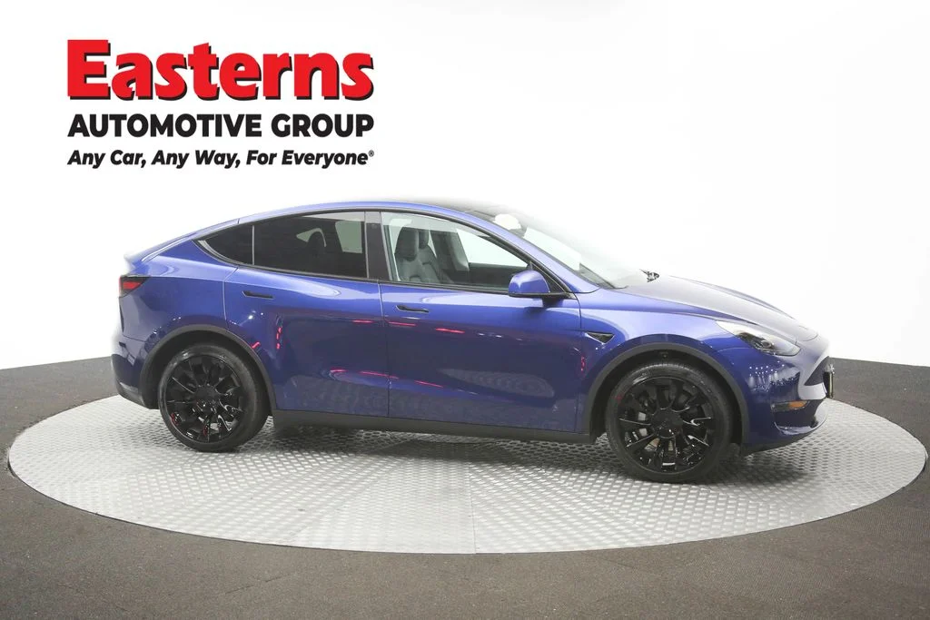Used 2023 Blue Tesla Long Range image 41