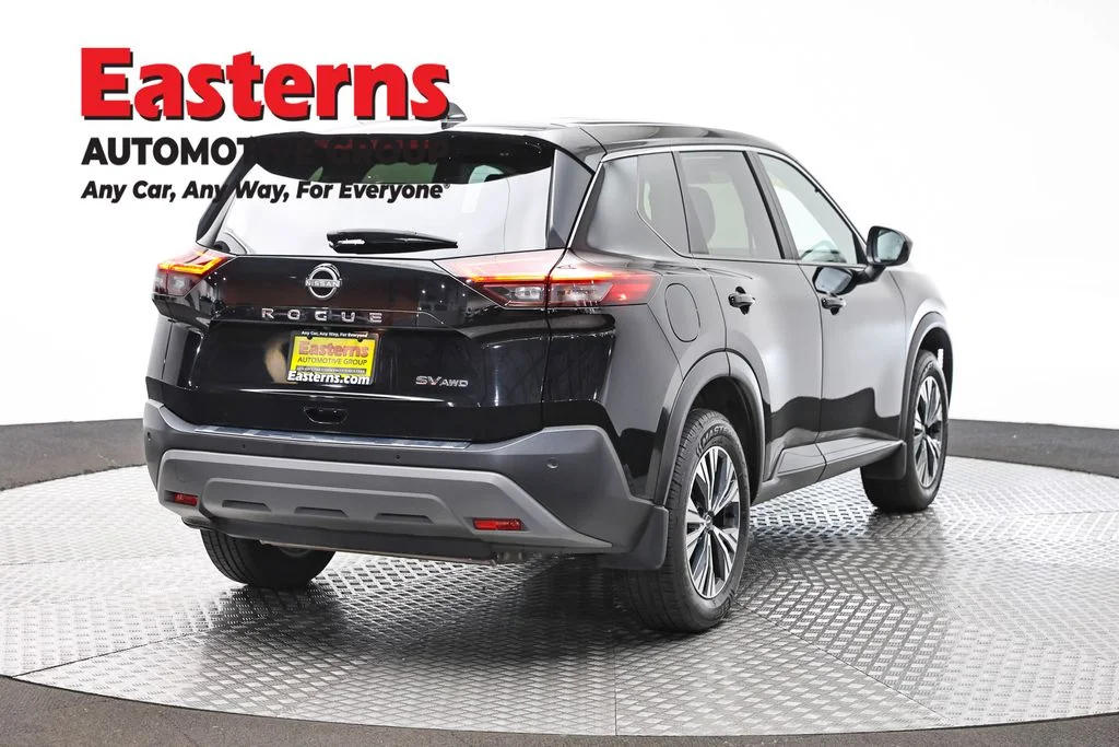Used 2023 Black Nissan SV image 5