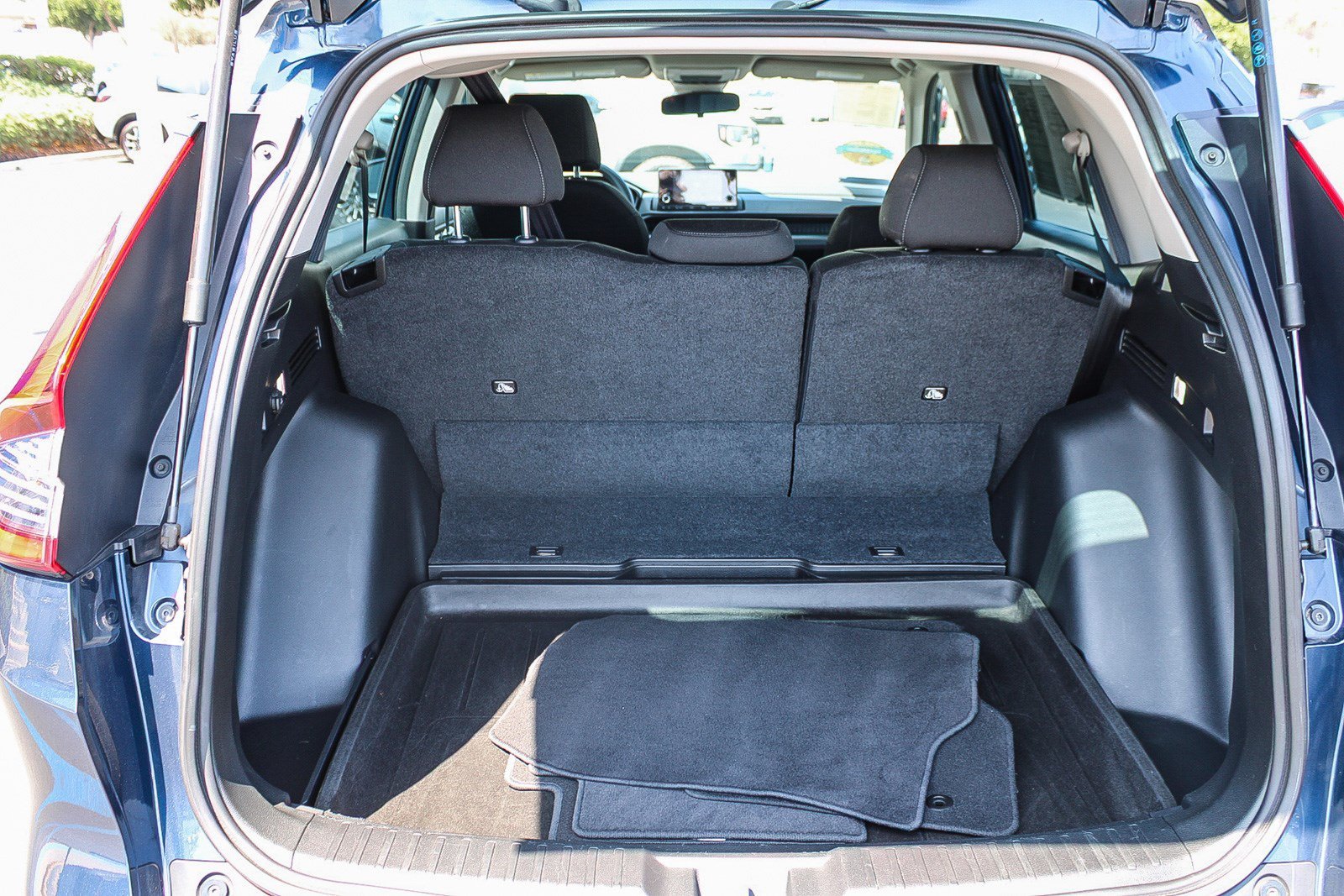 2023 Honda CR-V LX - Photo 26
