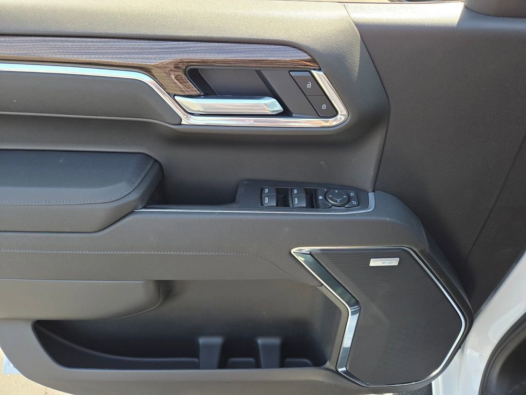 2026 Chevrolet Silverado 1500 LT Trail Boss - Photo 10