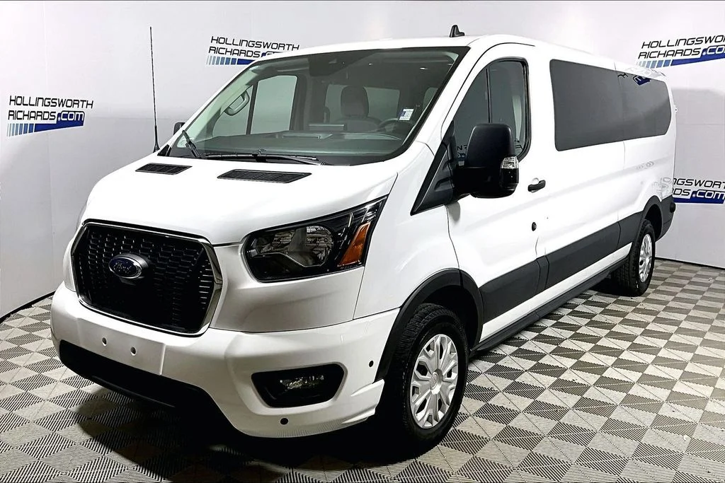 2024 Ford Transit 350 XLT Low Roof Sliding Pass. 148's photo