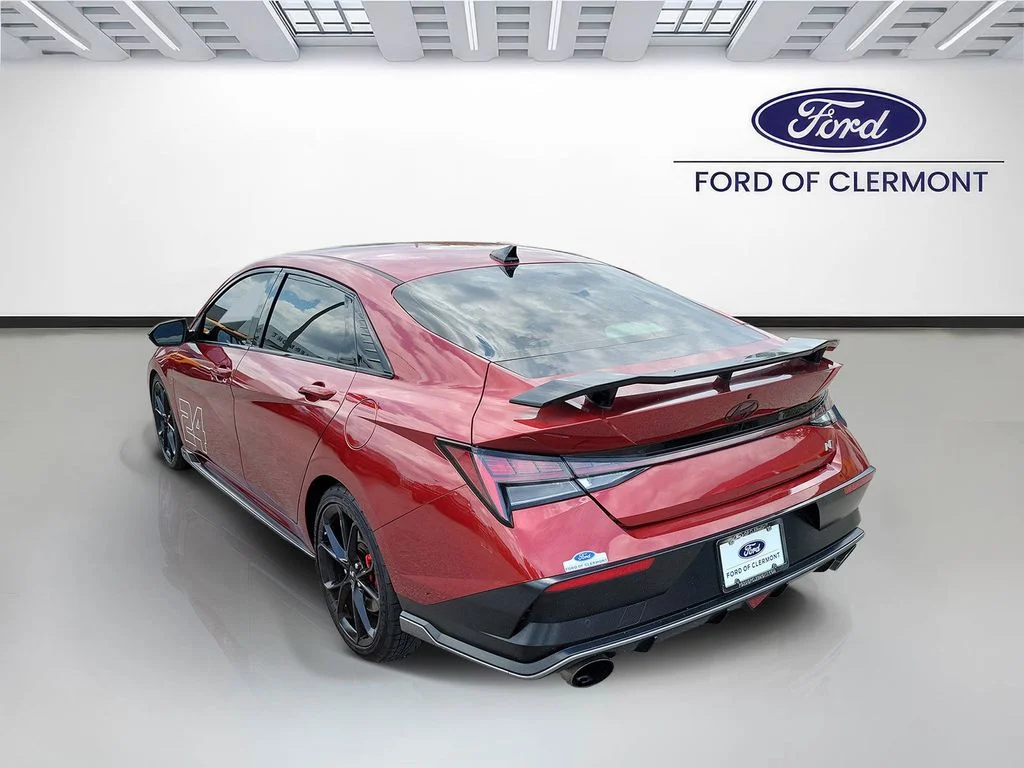 Used 2025 Red Hyundai Base image 3