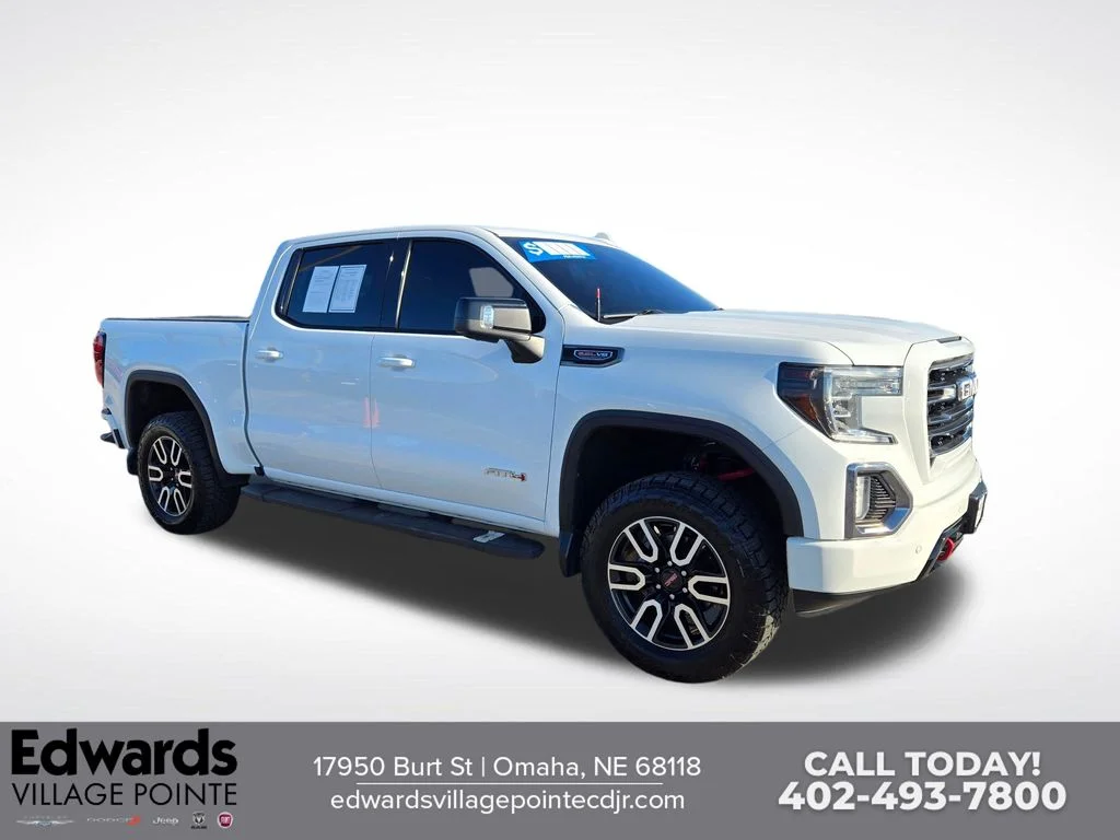 2019 GMC Sierra 4WD Crew Cab Short Box AT4's photo