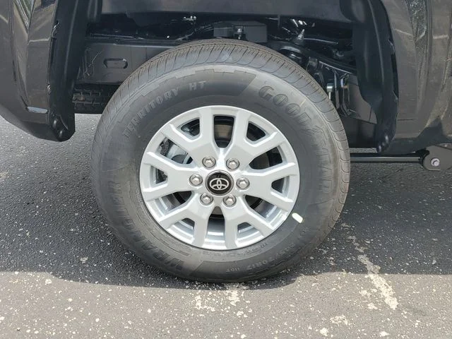 New 2026 Black Toyota SR5 image 5